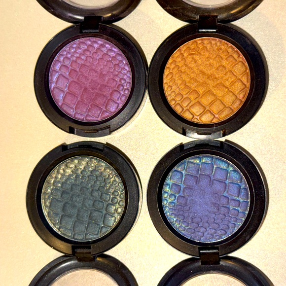 Mac limited edition eyeshadows bundle-Snake Eyes Collection - Picture 1 of 2